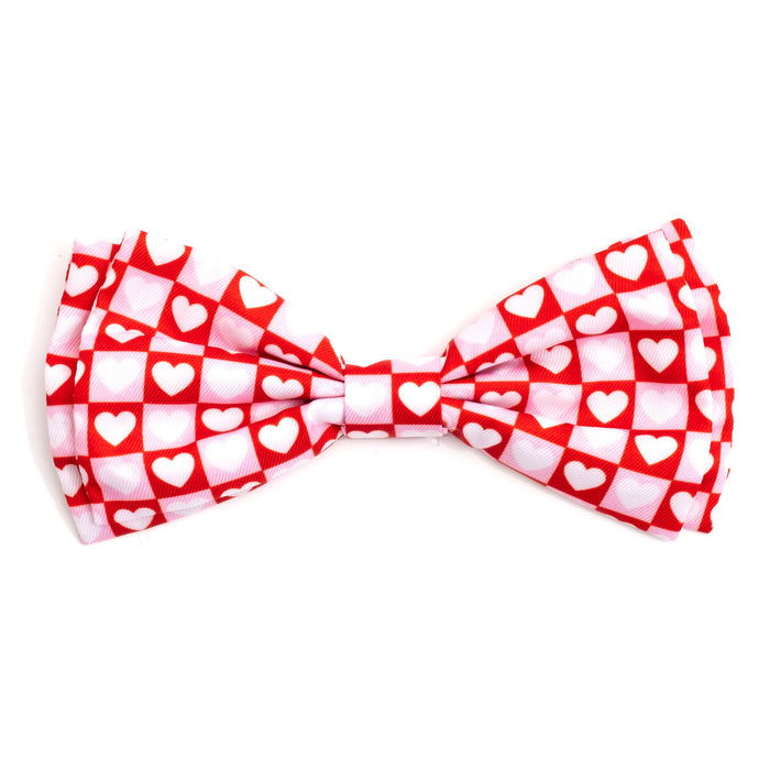 Colorblock Hearts Bow Tie: Red / Large