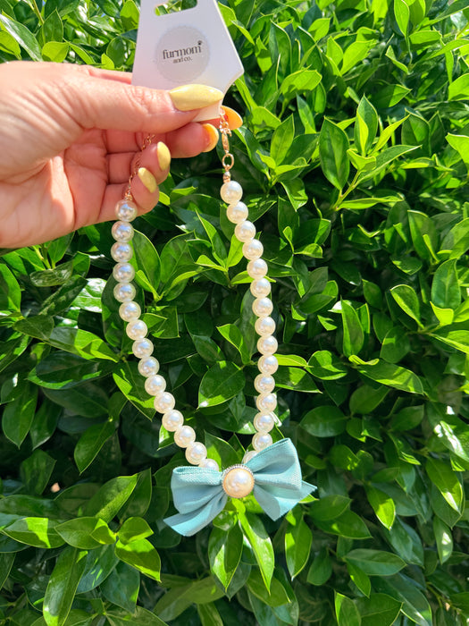 Pearl Bow Necklace