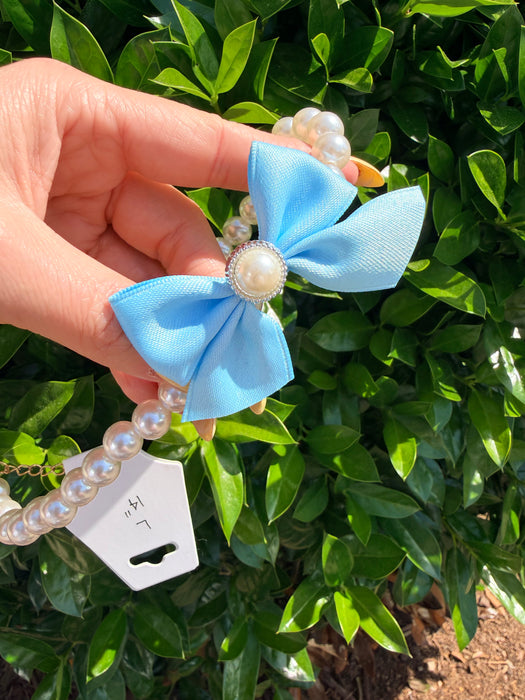 Pearl Bow Necklace
