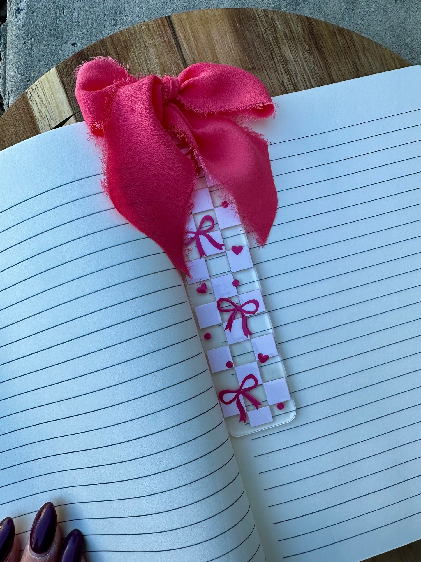 Checkered Bows Bookmark