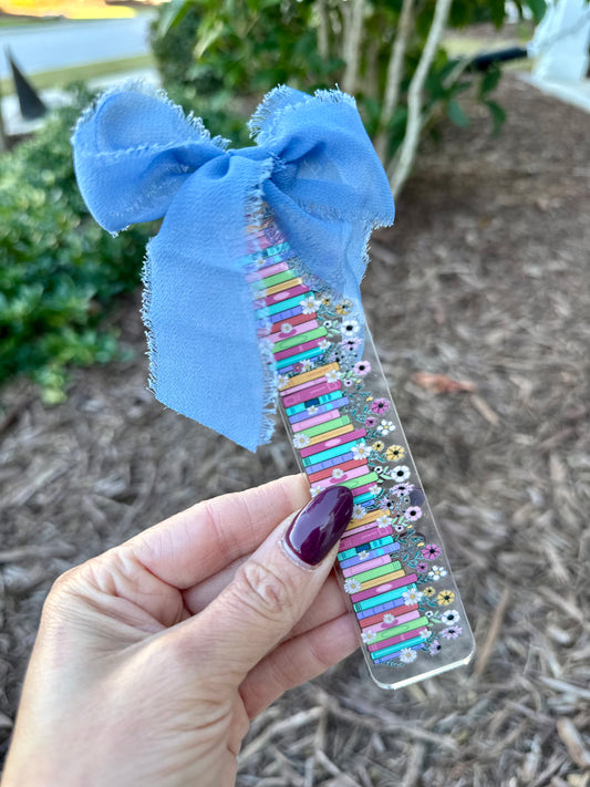 Floral Bookshelf Bookmark